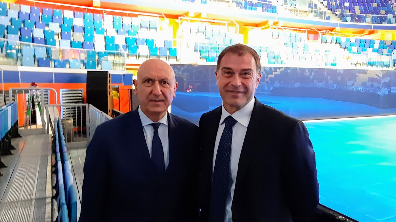 Il sottosegretario alla Presidenza della Regione Lombardia con delega ai Grandi eventi sportivi, Antonio Rossi con Rocco Sabelli, presidente e AD di Sport e Salute.