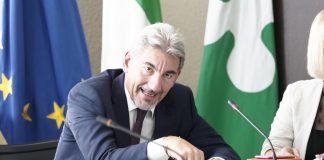 greeneconomy, riflettere uso materie
