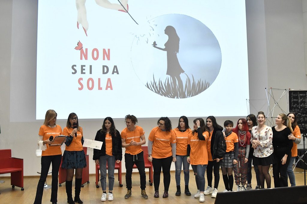 violenza donne scuole creative