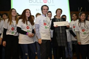 bullout regione contro bullismo - Fontana