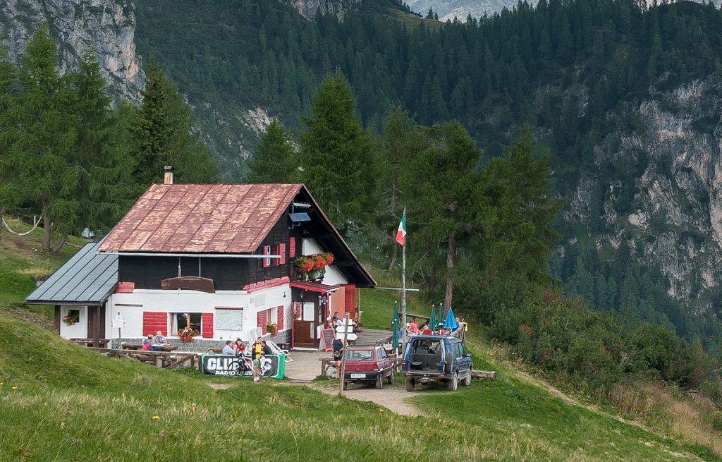 rifugi lombardi riapertura sicura