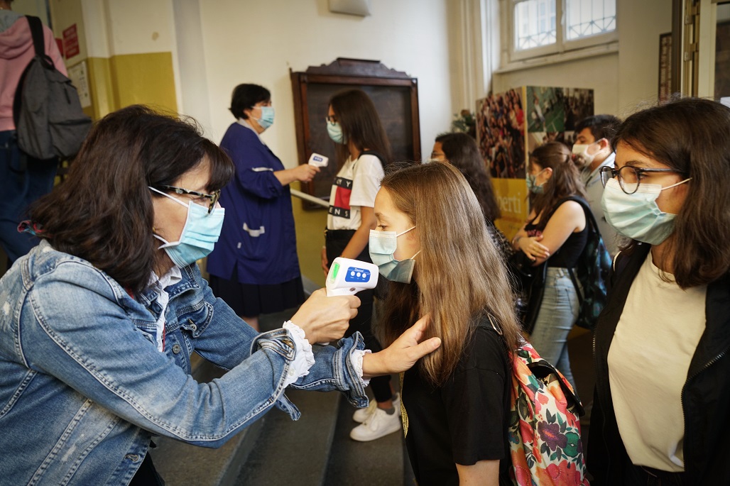 Lombardia ripresa lezioni scuola