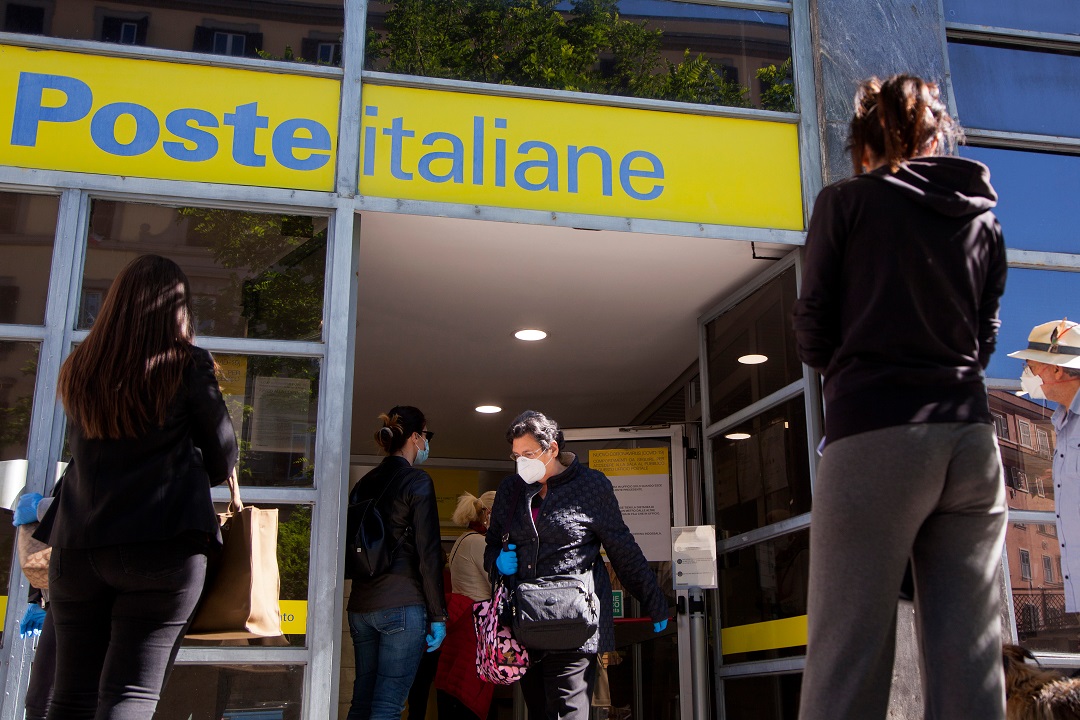 Sertori: Poste Italiane prosegue piano riapertura ed estensione orari uffici
