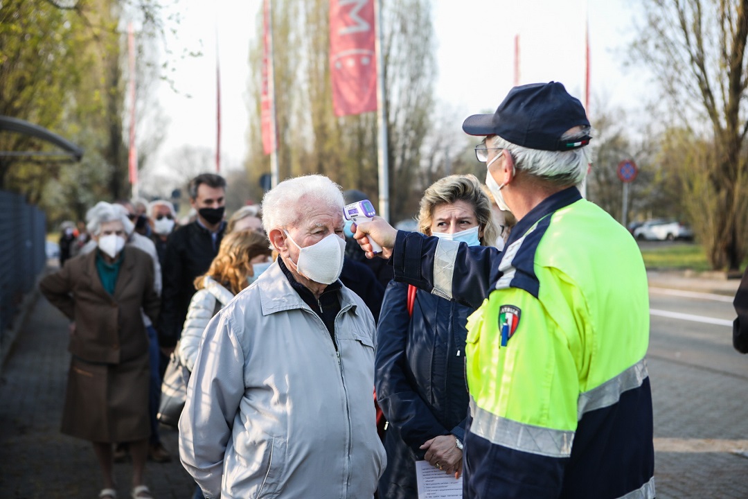 hub vaccinale busto arsizio