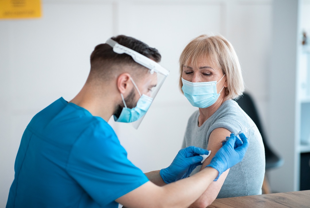 Vaccinazioni Covid 5.696.634 dosi