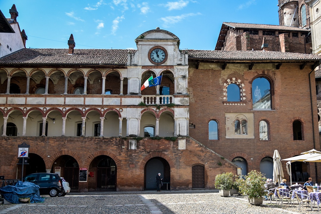 Piano Lombardia Pavia