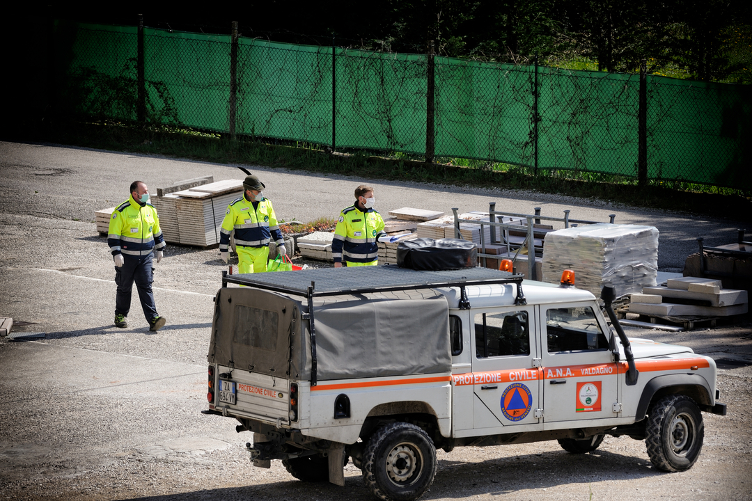 Protezione civile volontari emergenze