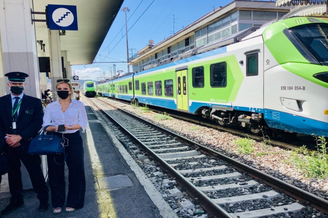 assessore in stazione