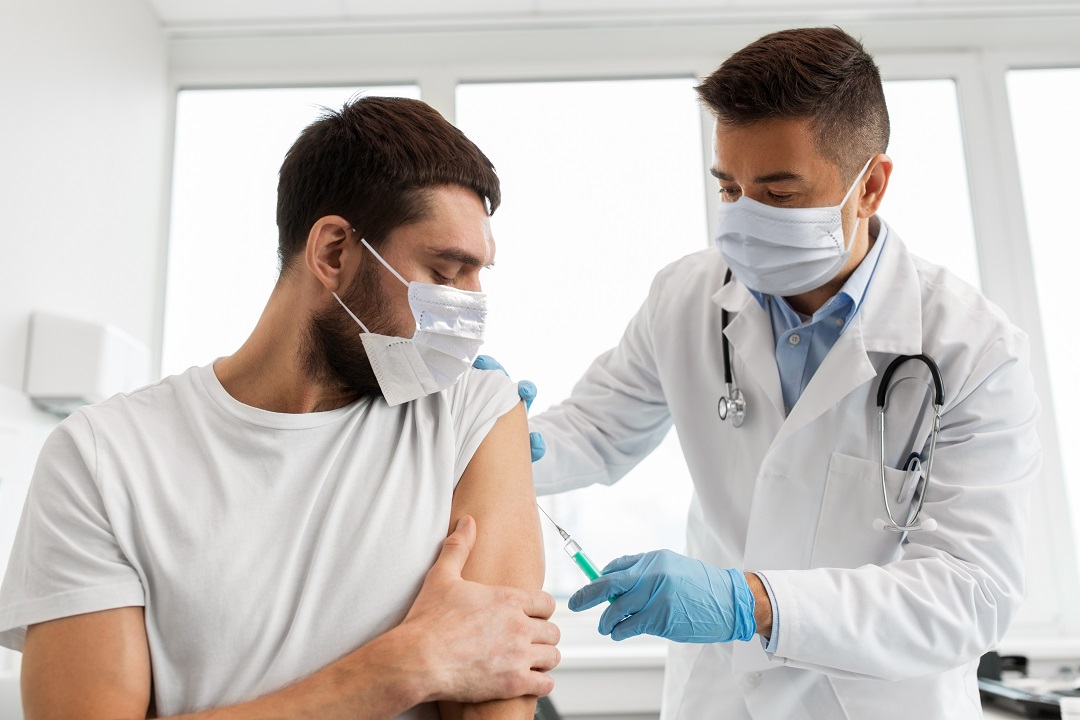 Vaccinazioni in Lombardia oltre 11 milioni di somministrazioni