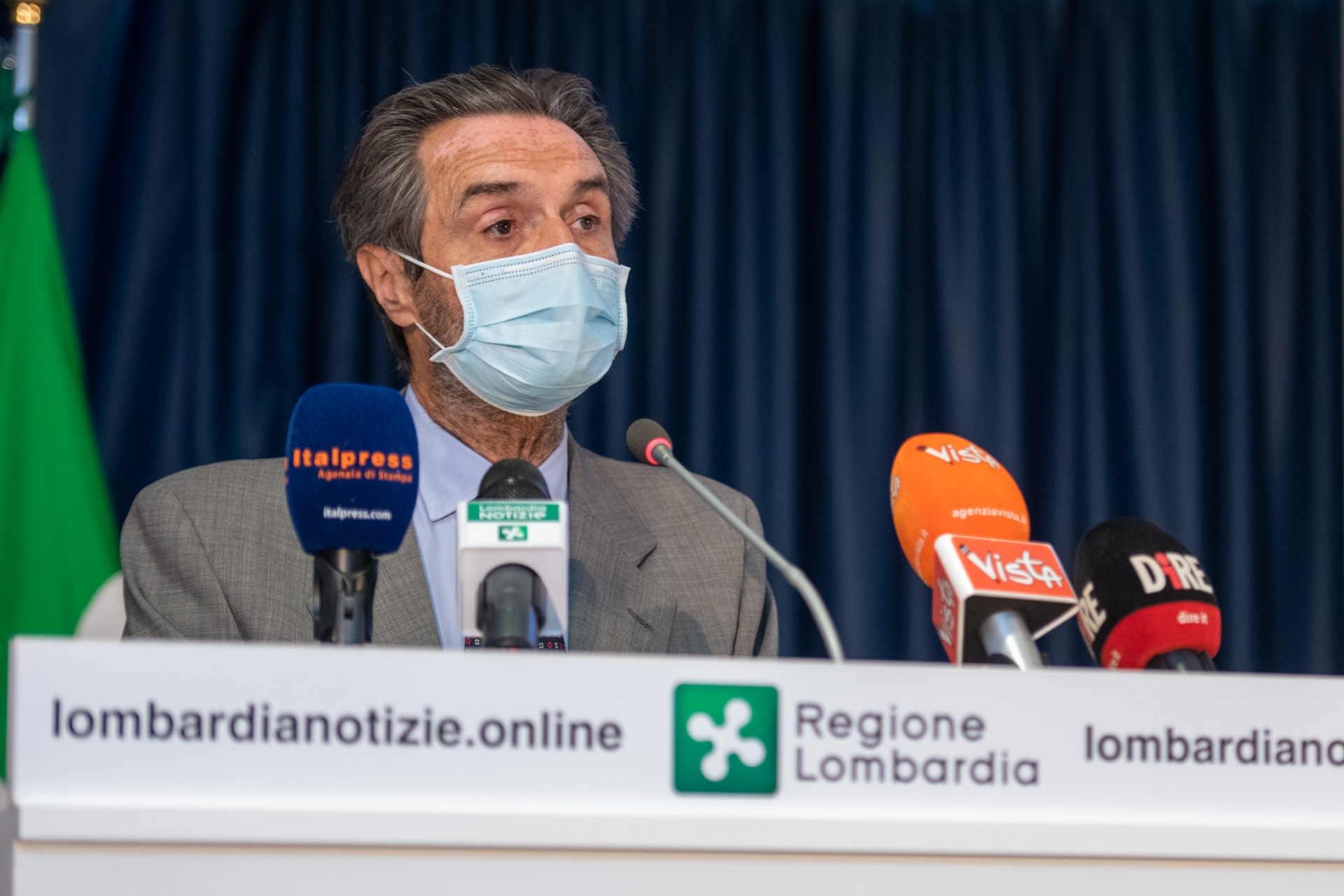 vaccinazione terza dose, indice rt in calo, verso fine stato emergenza