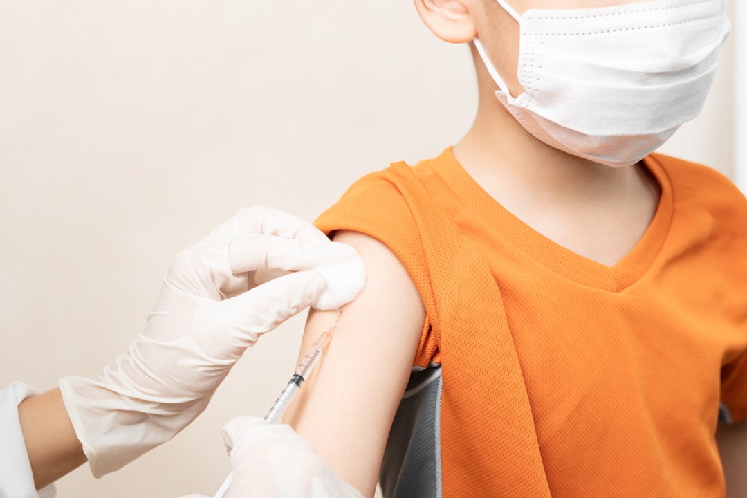 Vaccino anti-Covid, accesso libero ai bimbi nell’ultimo weekend di gennaio