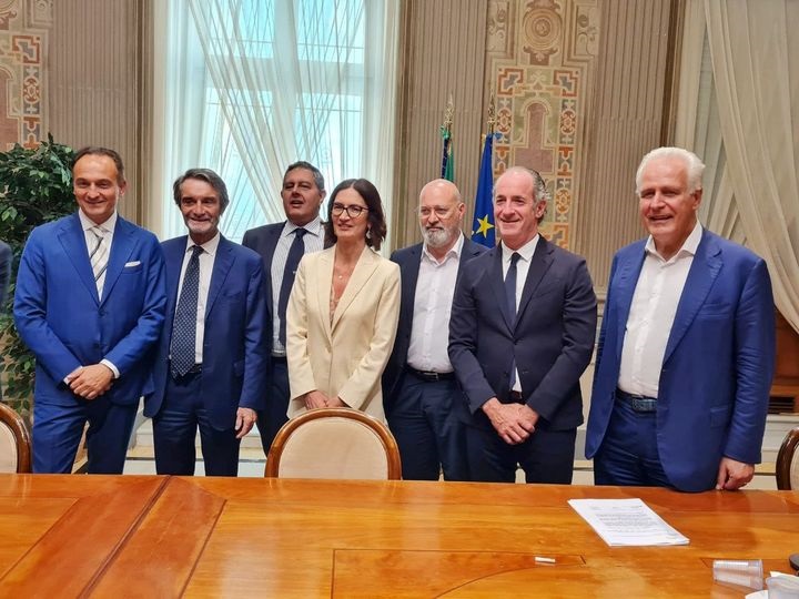 autonomia Regione Lombardia