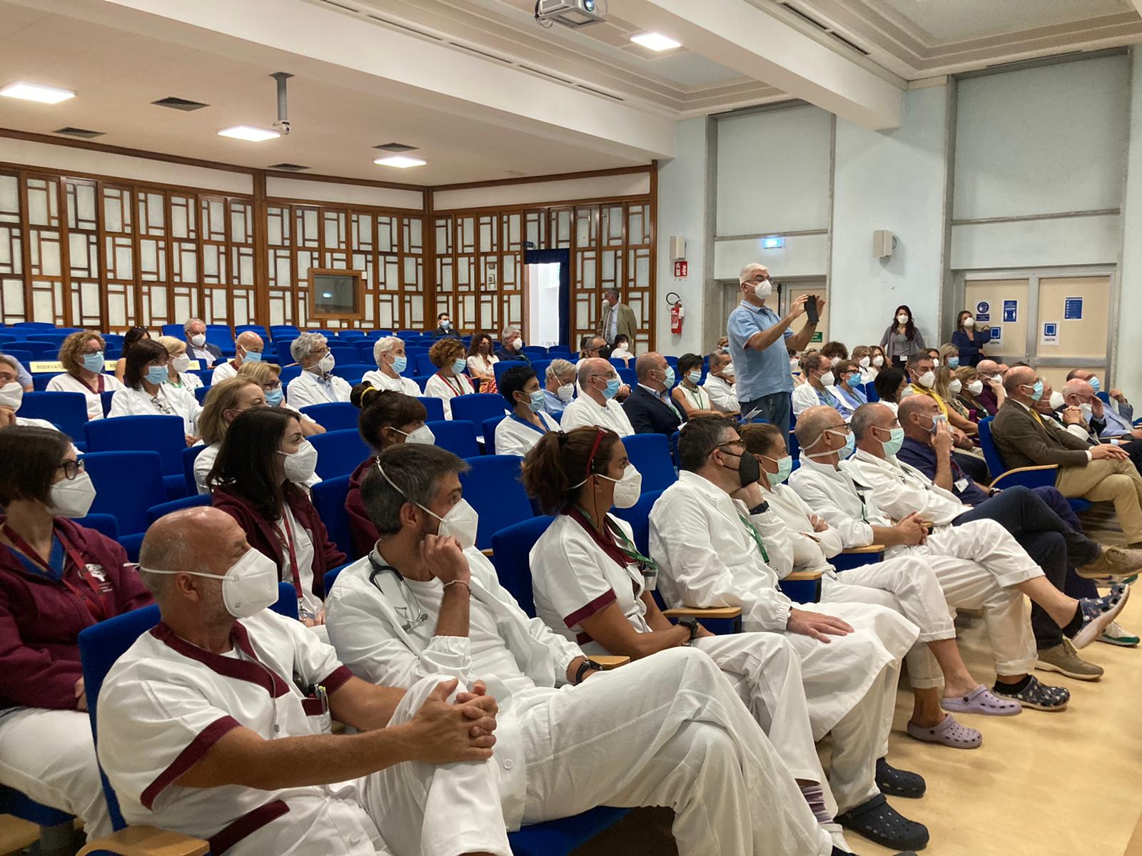 cremona paziente oncologico colonna laparoscopica