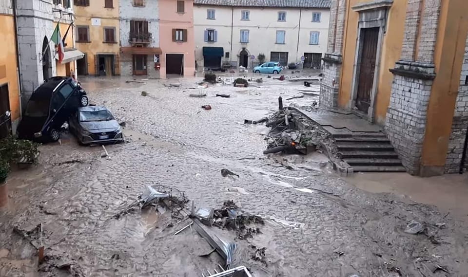 alluvione marche lombardia