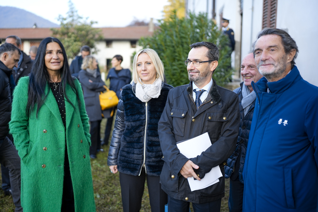 Area interna Valle Seriana e Val di Scalve: Fontana in visita ad Alzano Lombardo