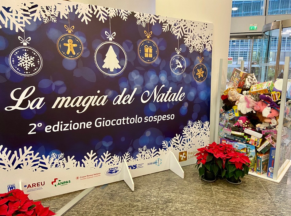 ‘La magia del Natale’: riapre al pubblico il Belvedere di Palazzo Lombardia