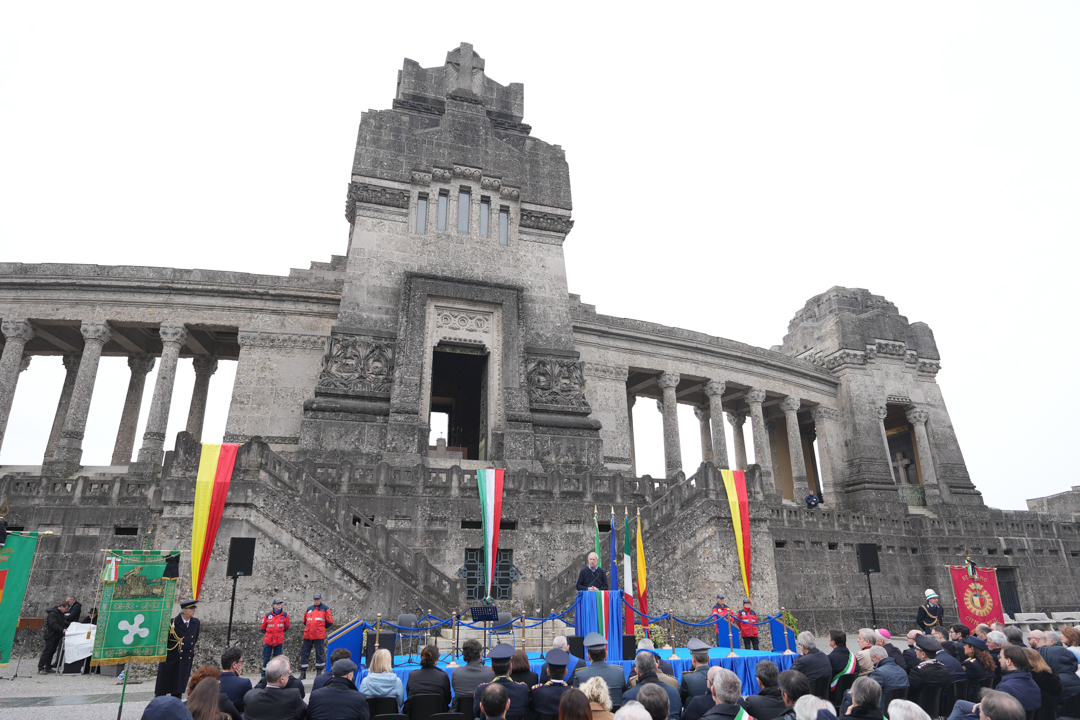 covid Bergamo commemorazione