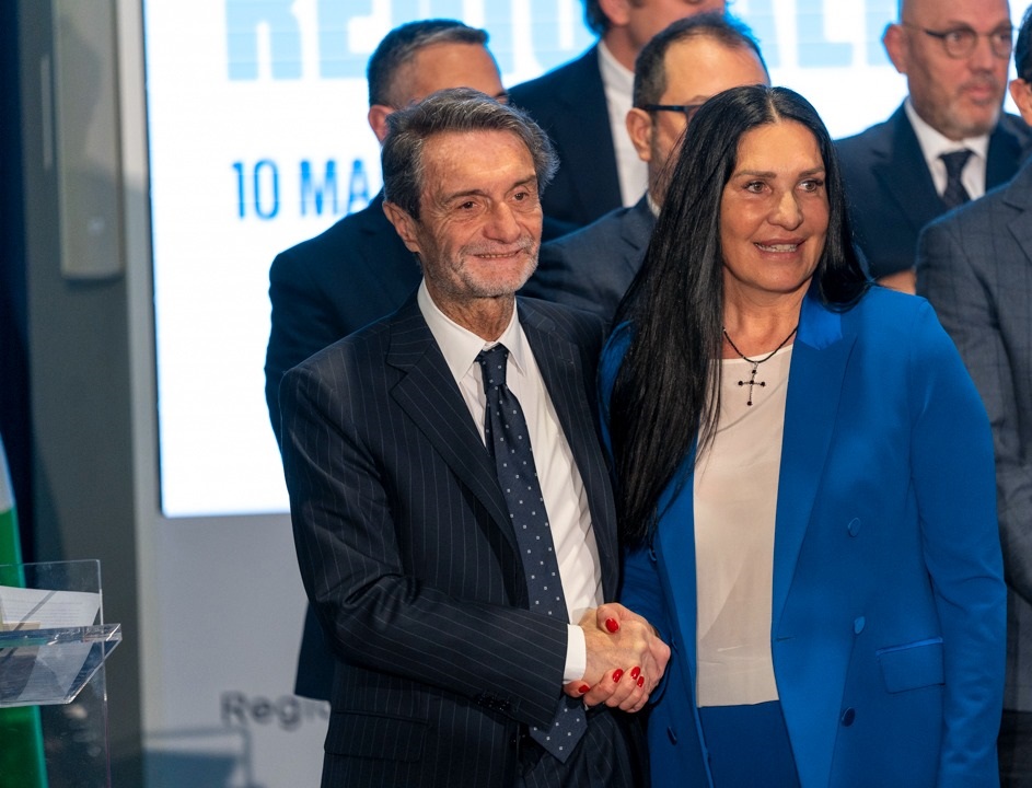 Giunta Magoni si dimette