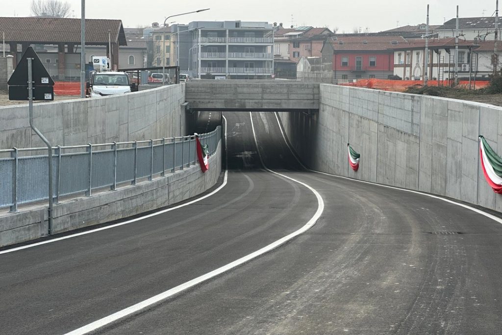 Crema sottopasso stradale