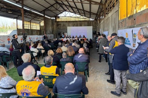 un momento dell'inaugurazione di aut evolution a Concorezzo