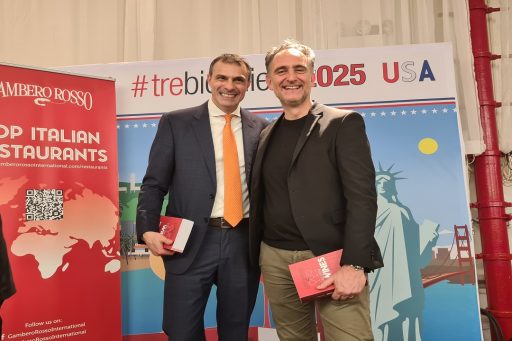 Beduschi con il Console Fabrizio Di Michele