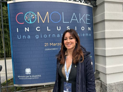 L'assessore regionale Elena Lucchini all'esterno di Villa Erba di Cernobbio in occasione di 'Comolake inclusion'