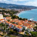 Una veduta dall’elicottero di Bussana-Arma di Taggia, località capolinea dei treni del mare che porteranno i viaggiatori dalla Lombardia alla Liguria nei weekend