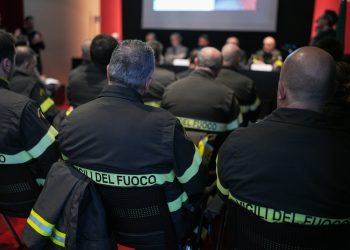 In foto dei Vigili del Fuoco: Regione Lombardia sostiene interventi di manutenzione per gli immobili in provincia di Bergamo e Monza