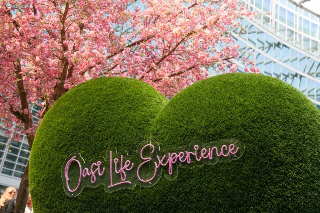 'Oasi Life Experience', allestimenti per l'evento della Design Week in piazza Città di Lombardia