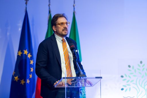 L’assessore Guidesi è intervenuto al Parlamento europeo sugli effetti dei dazi imposti dall’amministrazione Usa per le imprese lombarde