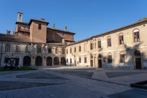 San Colombano al Lambro (Milano) cittadina compresa nella tappa di vista sul territorio Lodigiano definito da Barbara Mazzali, assesore regionale al Turismo, "piccolo scrigno di autenticità".