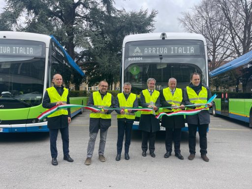 L’assessore regionale Franco Lucente ha preso parte alla presentazione di 5 nuovi bus elettrici destinati al TPL bresciano