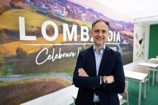 L'assessore Alessandro Beduschi sottolinea che, per l'agricoltura della Lombardia, è fondamentale la formazione dei professionisti