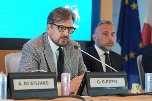L’assessore allo Sviluppo Economico di Regione Lombardia, Guido Guidesi, interviene alla seconda tappa italiana del ‘Tour d’Europe’ che si è svolta a Palazzo Lombardia.