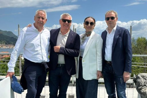 Mazzali alla presentazione del Falkensteiner Park Resort Lake Garda con altre persone