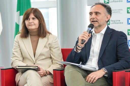 L'assessore Beduschi si complimenta con Giovanna Prandini confermata presidente di Ascovilo