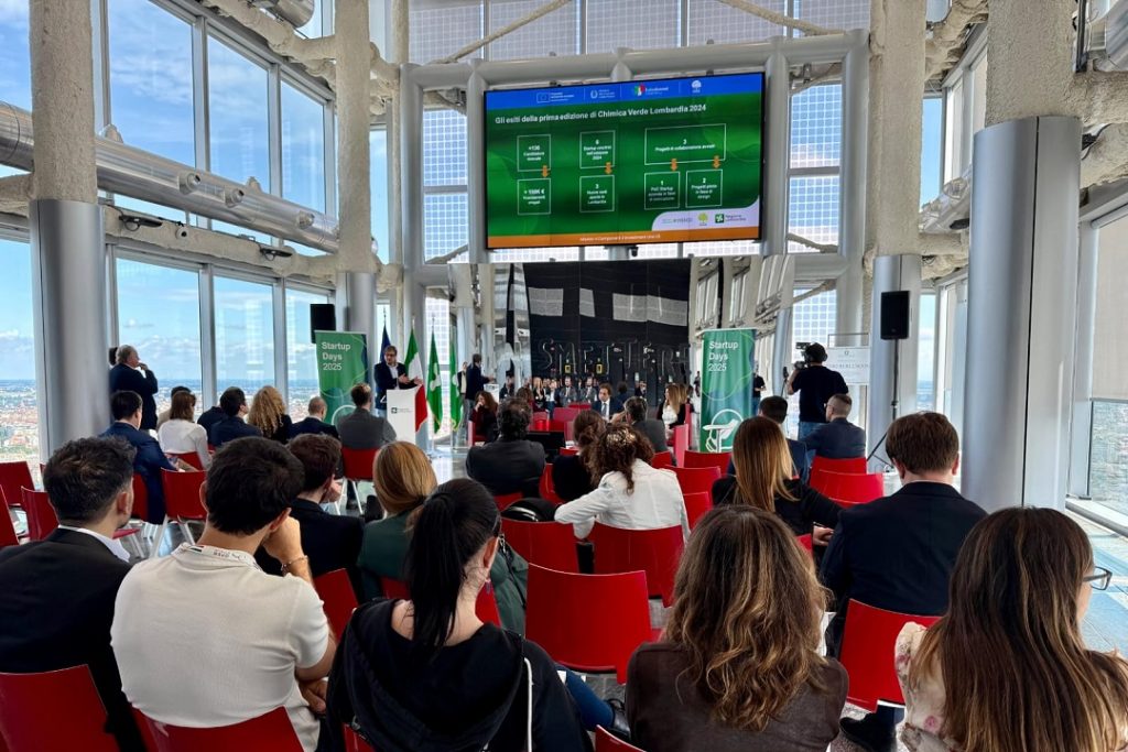L’assessore regionale allo Sviluppo economico, Guido Guidesi, ha presentato a Palazzo Lombardia l'edizione 2025 delle Startup Competitions
