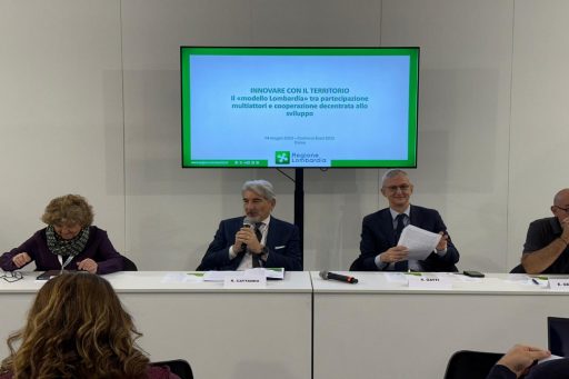 Il Sottosegretario Raffaele Cattaneo a Codeway 2025 durante il suo intervento