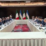 Il presidente della Regione Lombardia, Attilio Fontana, ha siglato a Samarcanda, nell'ambito della missione istituzionale in Uzbekistan, un 'Memorandum of Understanding' con Adiz Boboyev Muzafarovich, governatore della Regione di Samarcanda