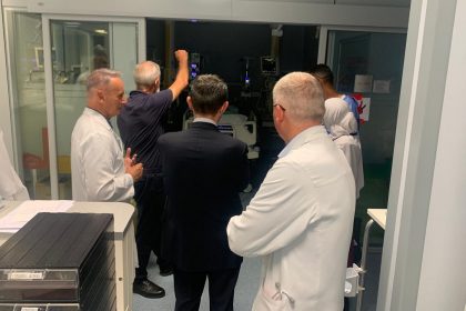 L’assessore regionale al Welfare, Giudo Bertolaso, in visita all’ospedale Papa Giovanni XXIII di Bergamo