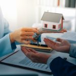 Prosegue la collaborazione tra Regione e Diocesi di Milano promossa dall'assessore alla Casa Paolo Franco per le politiche abitative