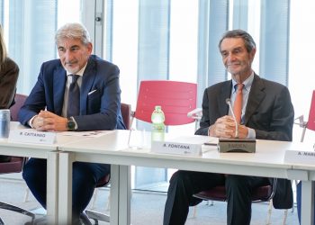 In foto il presidente della Regione Lombardia Attilio Fontana e il sottosegretario alle Relazione internazionale Raffaele Cattaneo: i due hanno commentato la situazione in Iran