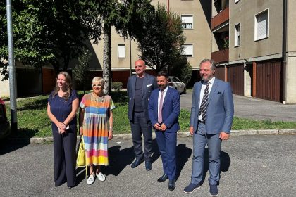 L'assessore regionale alla Casa e Housing sociale, Paolo Franco annuncia nuovi fondi per riqualificare 66 alloggi Aler a Treviglio (BG)
