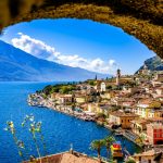 Tavolo di lavoro a Desenzano del Garda per il progetto 'Garda Unico' sulla promozione e valorizzazione del turismo con un unico marchio 