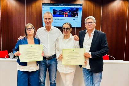 La premiazione dei content creator comaschi di 'In Lombardia non c'è il mare ma...' con gli assessori Fermi e Mazzali