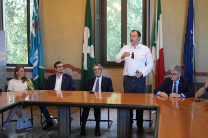 L'assessore della Regione Lombardia Gianluca Comazzi in un momento del suo intervento al Parco del Ticino