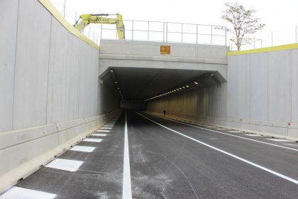 In foto il secondo lotto della Variante Sud di Calusco d’Adda, in provincia di Bergamo: nel dettaglio, la galleria