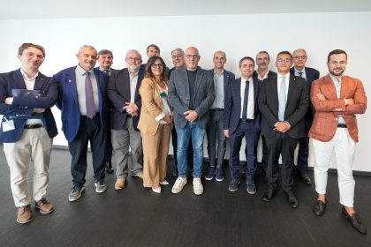 L'assessore Massimo Sertori con i rappresentanti della Città Metropolitana di Milano e delle Province della Lombardia
