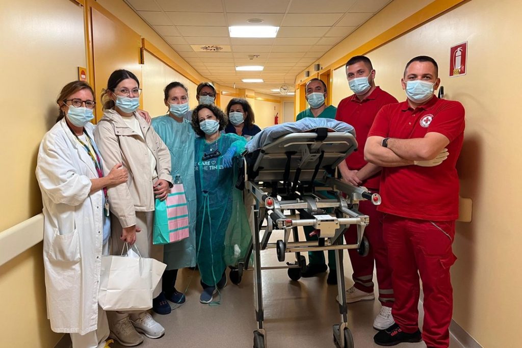 Bambina kosovara all'ospedale di Como