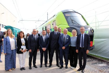 Gli assessori regionali Franco Lucente (Trasporti e Mobilità sostenibile) e Claudia Maria Terzi (Infrastrutture e Opere pubbliche) hanno partecipato alla cerimonia di apertura di Expo Ferroviaria 2025